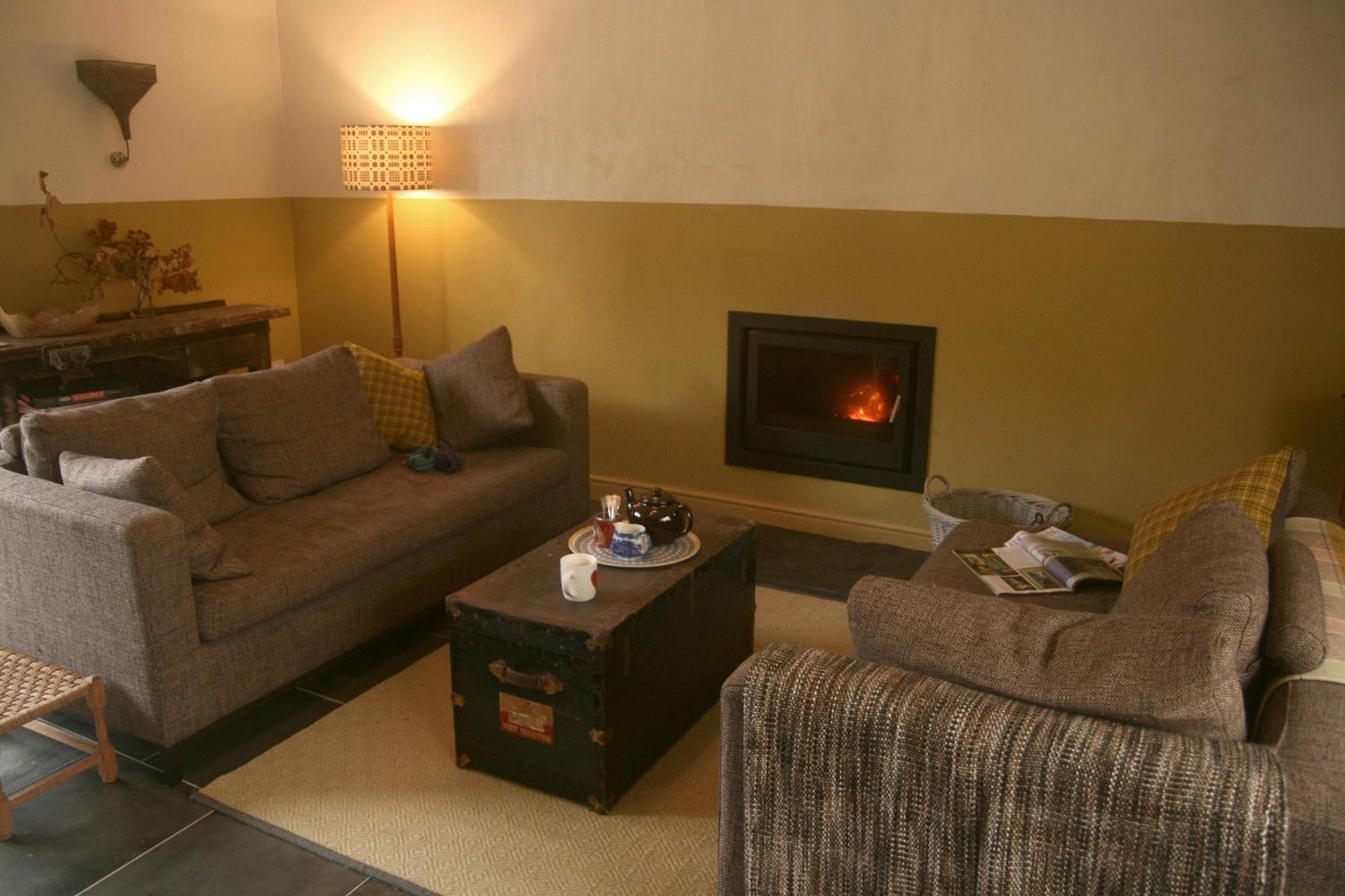 Creatively Converted Barn In Accessible Rural Spot Llanwrda Exterior photo